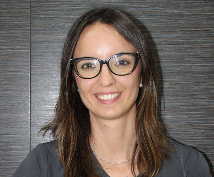 Lorena Peris - Carreras Dental Terrassa